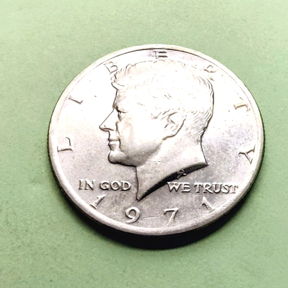 1971-P Kennedy Half Dollar In Good Circulated Condition.